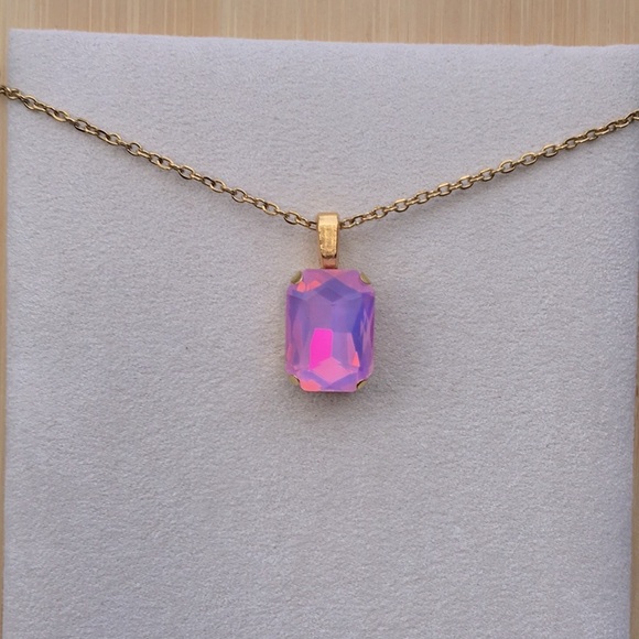 Pink-Purple Opal Aurora Borealis + Gold Emerald Cut Crystal Pendant Necklace - Picture 8 of 14